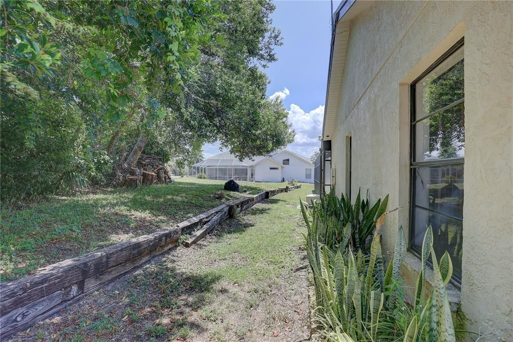 В аренду: $3,000 (4 спален, 2 ванн, 2327 Квадратных фут)