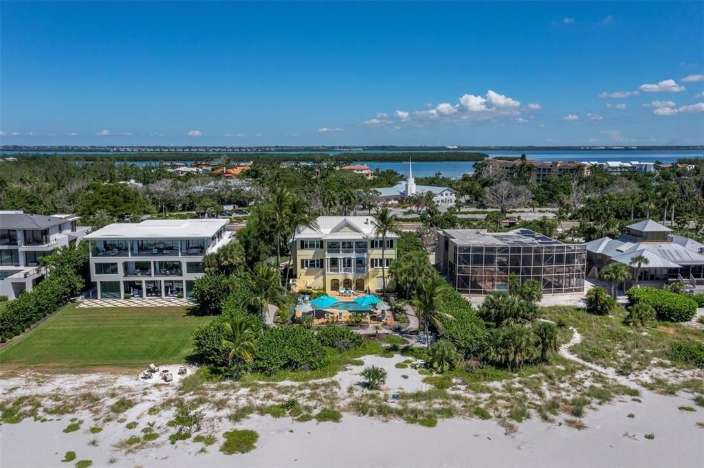 For Sale: $9,900,000 (4 beds, 4 baths, 4224 Square Feet)
