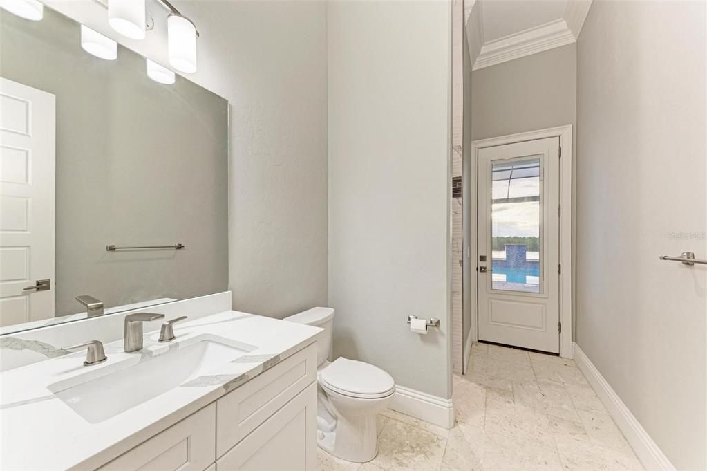 For Sale: $1,399,000 (3 beds, 2 baths, 2474 Square Feet)