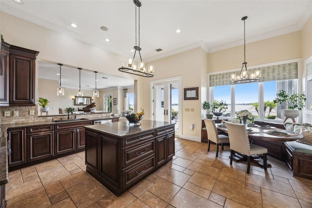 待售: $2,935,000 (4 贝兹, 4 浴室, 7010 平方英尺)