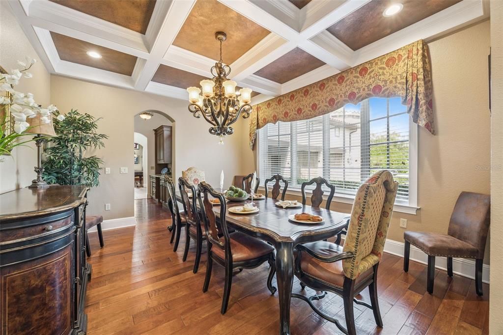 待售: $2,935,000 (4 贝兹, 4 浴室, 7010 平方英尺)