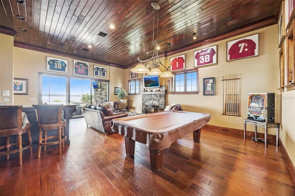 待售: $2,935,000 (4 贝兹, 4 浴室, 7010 平方英尺)