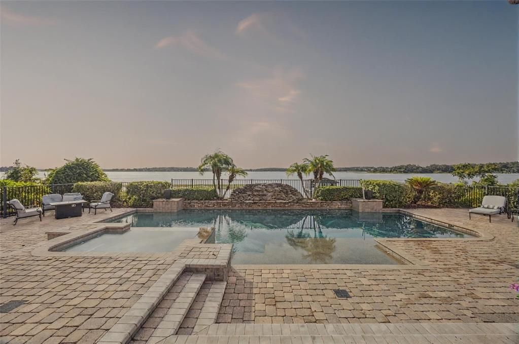 待售: $2,935,000 (4 贝兹, 4 浴室, 7010 平方英尺)