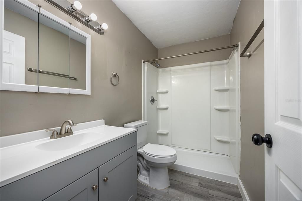 For Sale: $224,000 (4 beds, 1 baths, 1656 Square Feet)