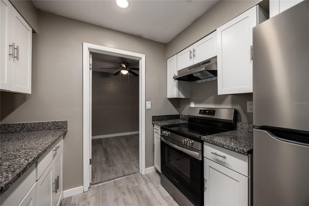 For Sale: $224,000 (4 beds, 1 baths, 1656 Square Feet)