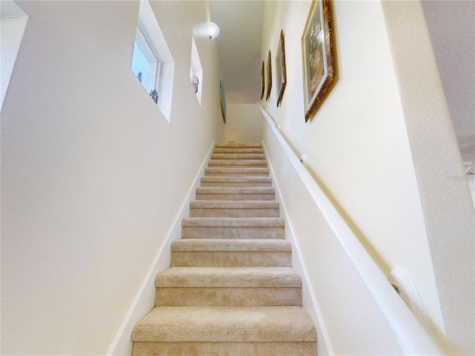 For Sale: $895,000 (5 beds, 3 baths, 4016 Square Feet)