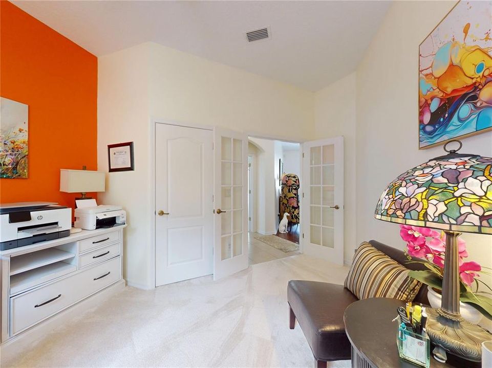 For Sale: $895,000 (5 beds, 3 baths, 4016 Square Feet)