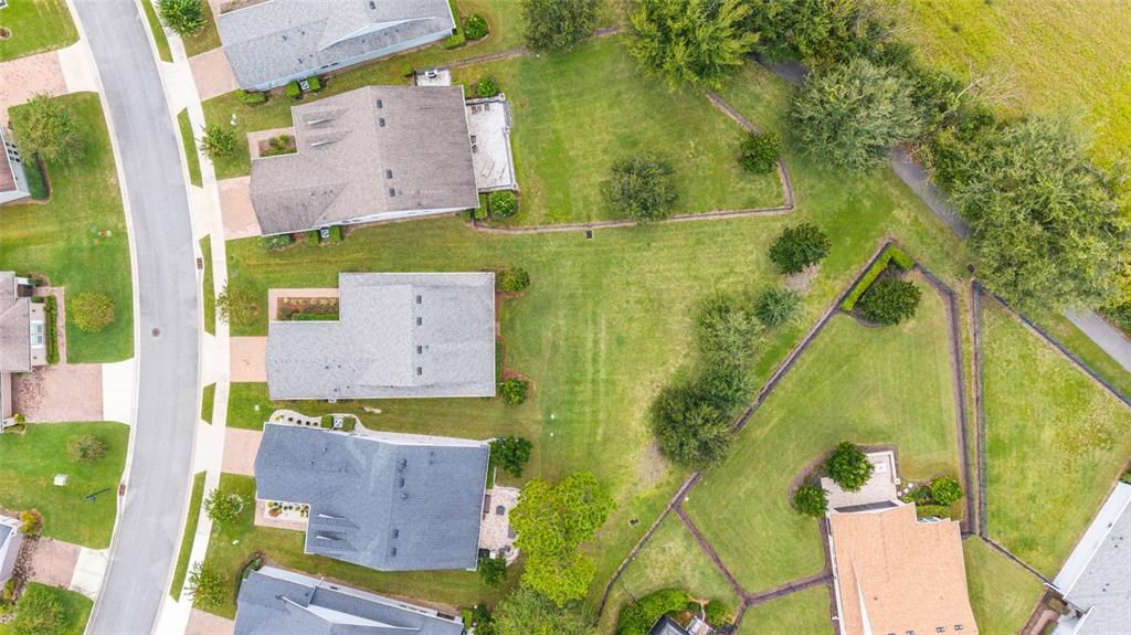 合同活跃: $358,000 (2 贝兹, 2 浴室, 1666 平方英尺)