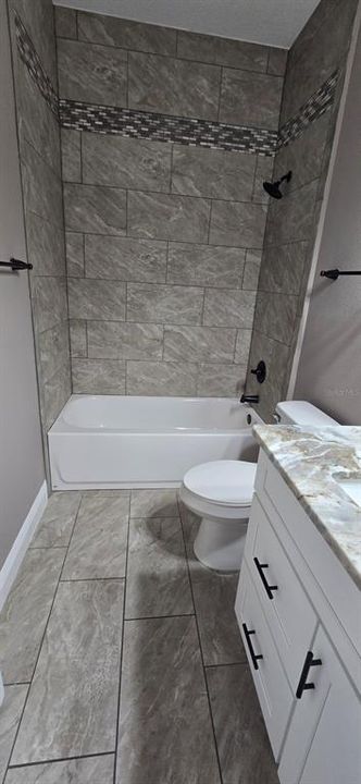 Active With Contract: $1,850 (4 beds, 2 baths, 1699 Square Feet)