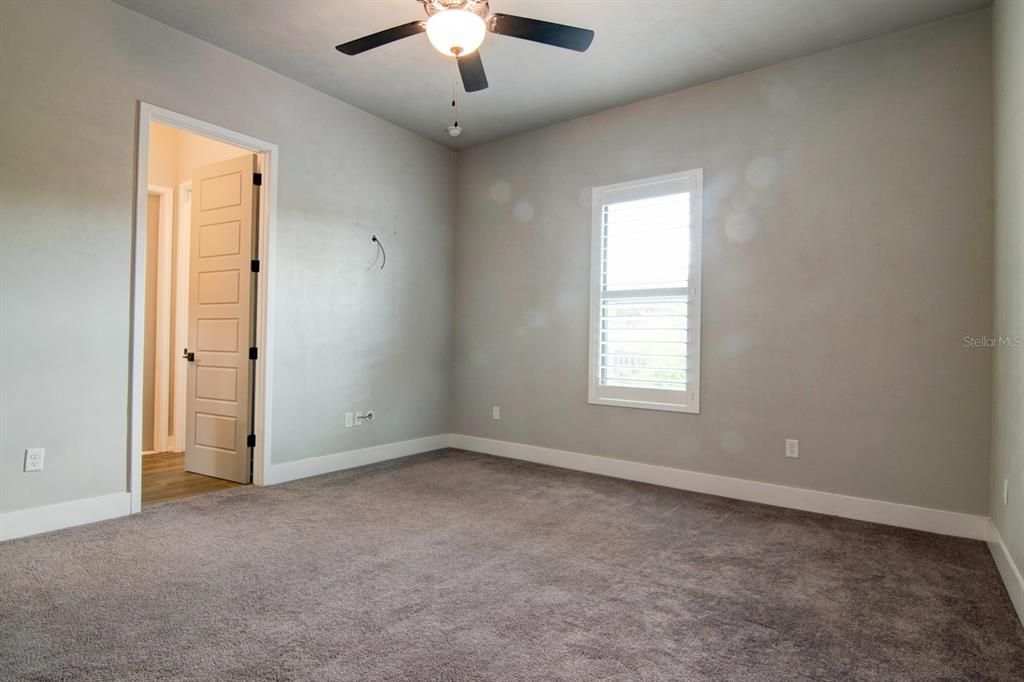 For Rent: $4,350 (4 beds, 4 baths, 3156 Square Feet)