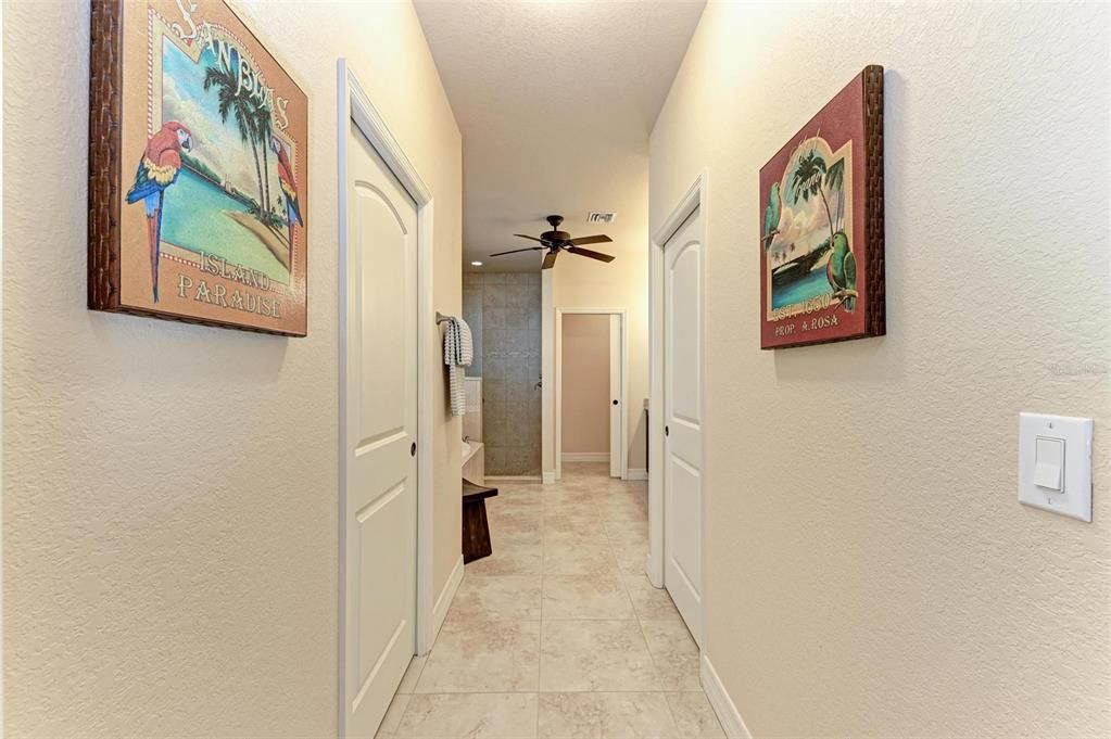 Под контрактом: $975,000 (3 спален, 3 ванн, 2205 Квадратных фут)