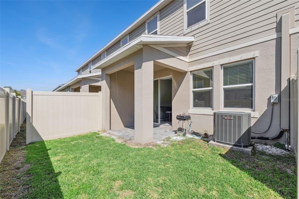 Active With Contract: $309,900 (3 beds, 2 baths, 1540 Square Feet)