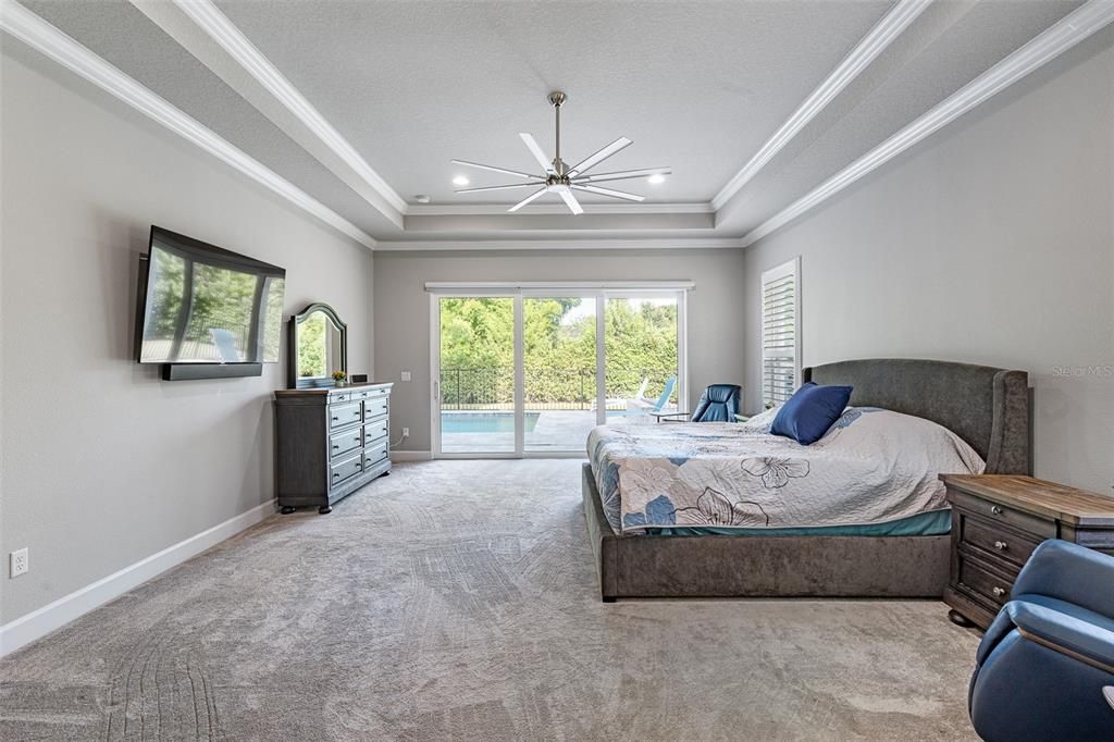 На продажу: $3,295,000 (5 спален, 4 ванн, 5454 Квадратных фут)