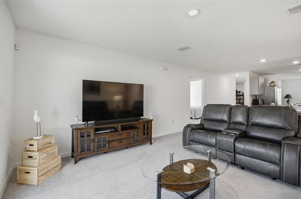 待售: $320,000 (3 贝兹, 2 浴室, 1552 平方英尺)