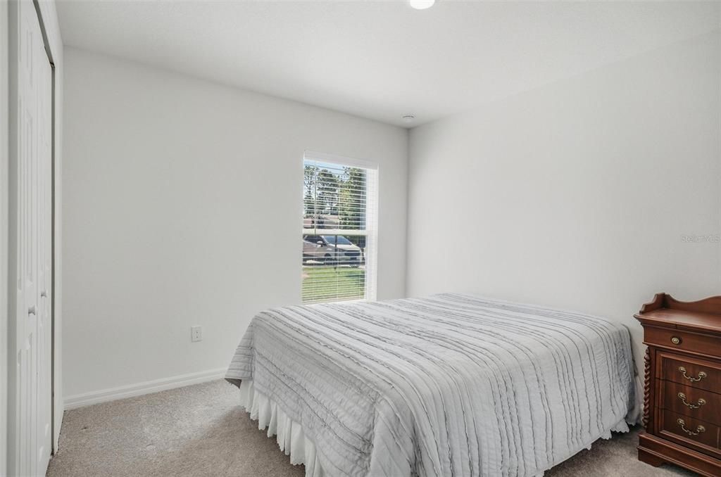 待售: $320,000 (3 贝兹, 2 浴室, 1552 平方英尺)