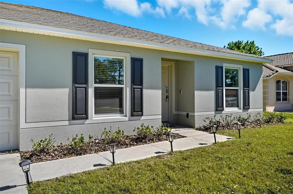 待售: $320,000 (3 贝兹, 2 浴室, 1552 平方英尺)