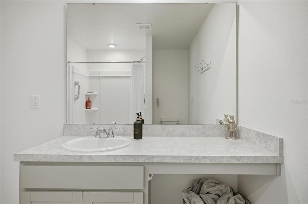 待售: $320,000 (3 贝兹, 2 浴室, 1552 平方英尺)