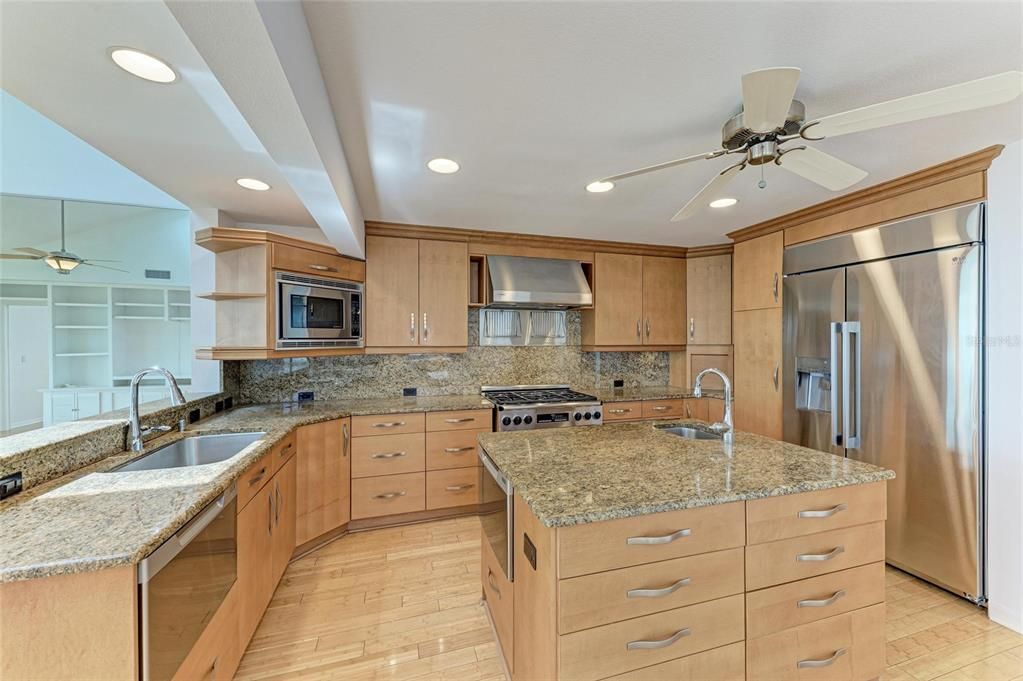 待售: $1,299,000 (3 贝兹, 2 浴室, 3238 平方英尺)