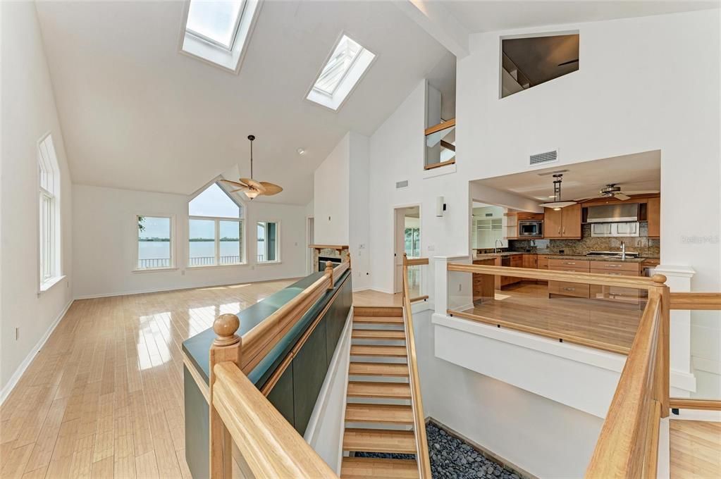 待售: $1,299,000 (3 贝兹, 2 浴室, 3238 平方英尺)