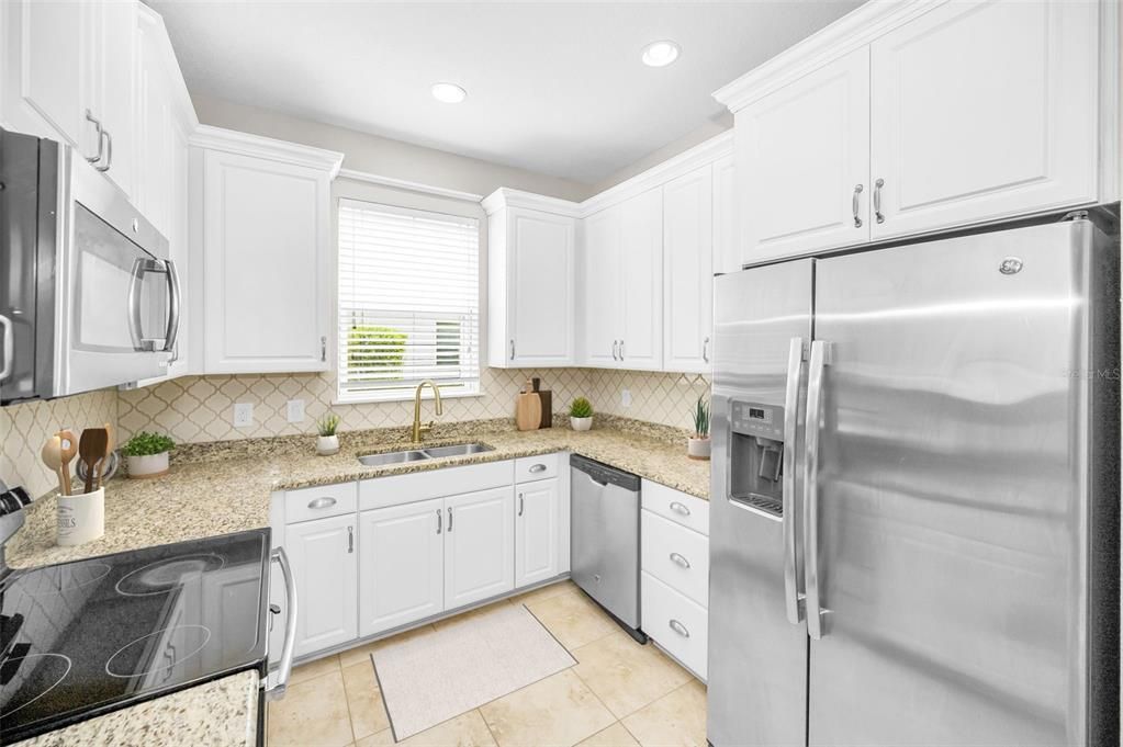 Activo con contrato: $344,000 (3 camas, 2 baños, 1525 Pies cuadrados)