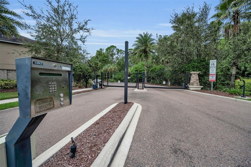 Activo con contrato: $344,000 (3 camas, 2 baños, 1525 Pies cuadrados)