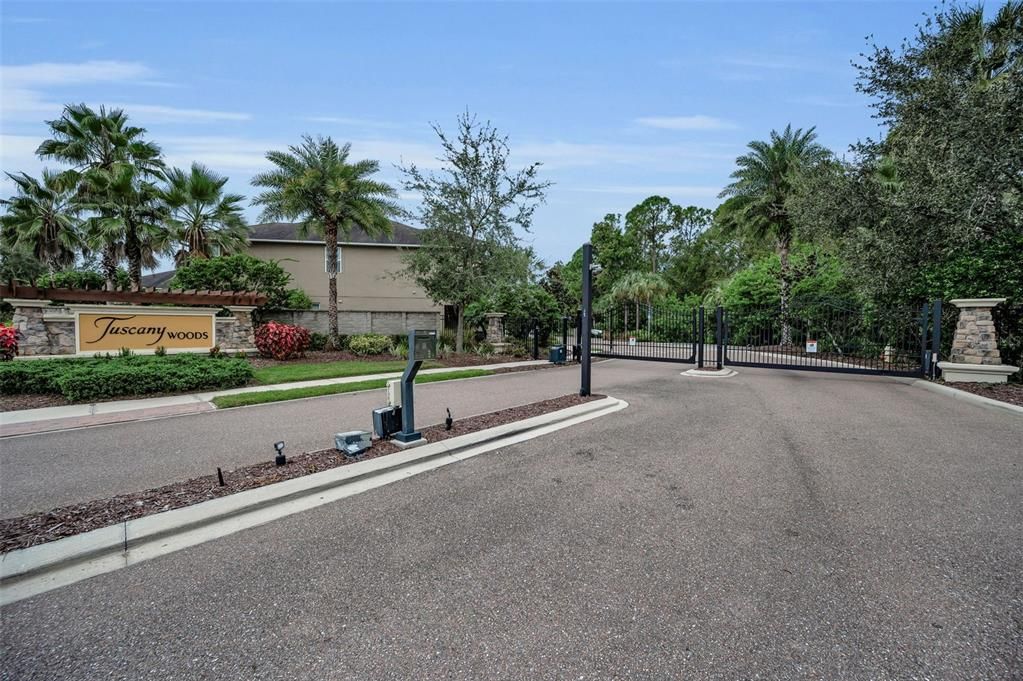 Activo con contrato: $344,000 (3 camas, 2 baños, 1525 Pies cuadrados)