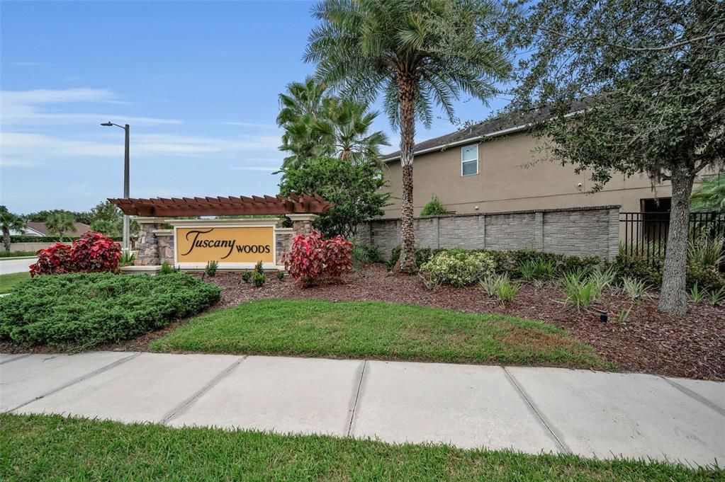 Activo con contrato: $344,000 (3 camas, 2 baños, 1525 Pies cuadrados)