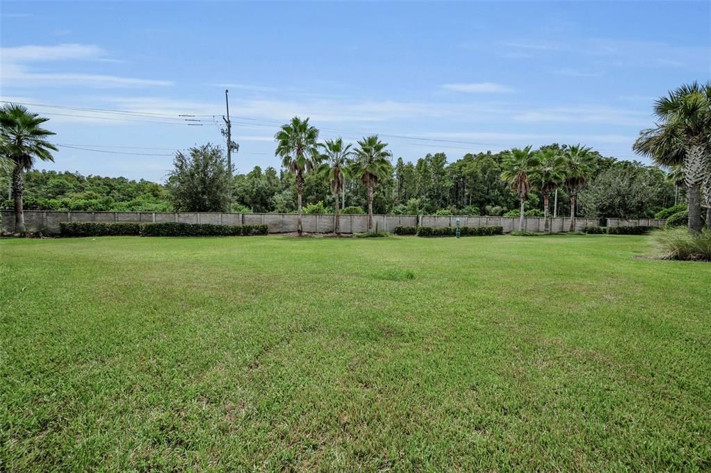 Activo con contrato: $344,000 (3 camas, 2 baños, 1525 Pies cuadrados)