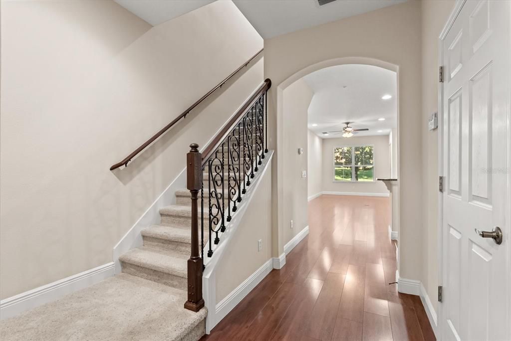 На продажу: $385,000 (3 спален, 2 ванн, 1674 Квадратных фут)