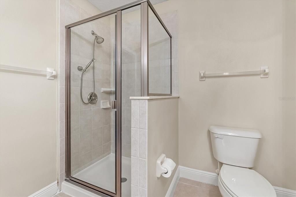 На продажу: $385,000 (3 спален, 2 ванн, 1674 Квадратных фут)