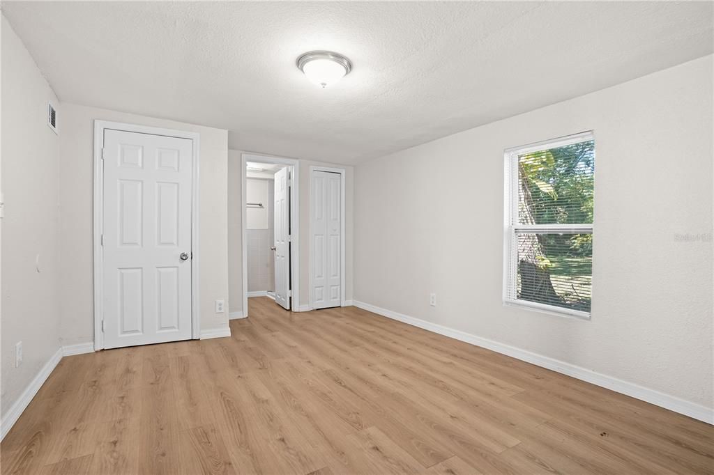 En Venta: $276,400 (3 camas, 2 baños, 1422 Pies cuadrados)