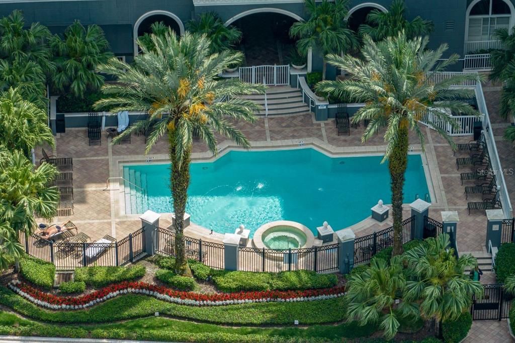 待售: $575,000 (2 贝兹, 2 浴室, 1184 平方英尺)