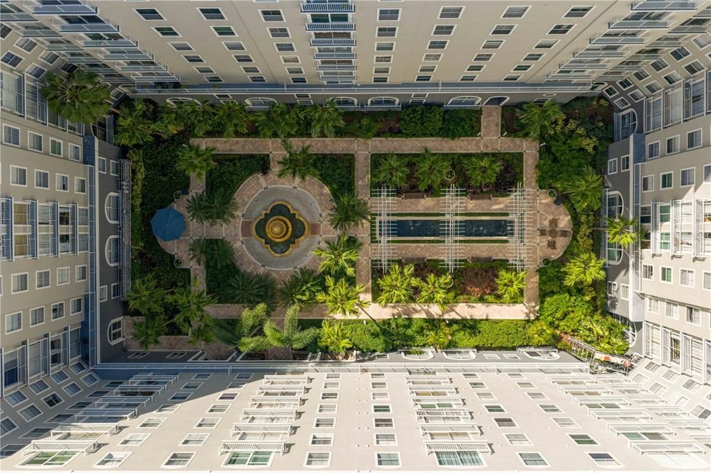 待售: $575,000 (2 贝兹, 2 浴室, 1184 平方英尺)