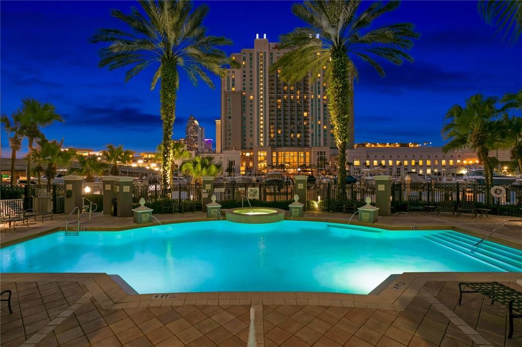 待售: $575,000 (2 贝兹, 2 浴室, 1184 平方英尺)