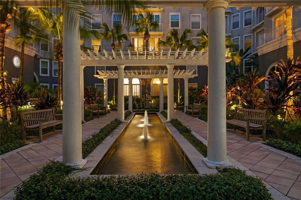 待售: $575,000 (2 贝兹, 2 浴室, 1184 平方英尺)