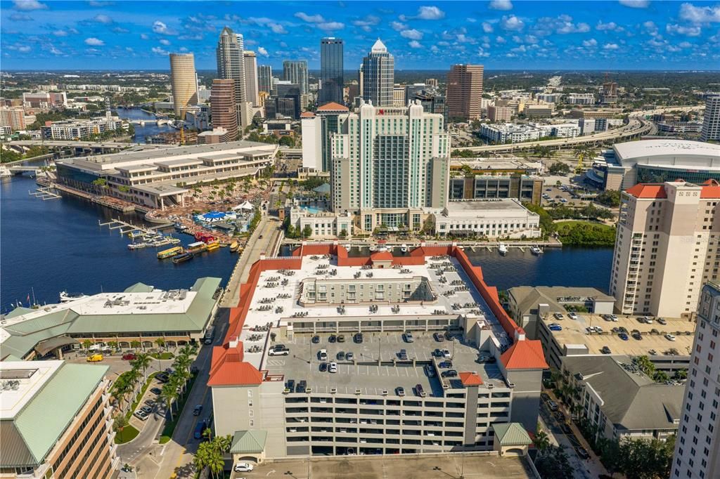 待售: $575,000 (2 贝兹, 2 浴室, 1184 平方英尺)