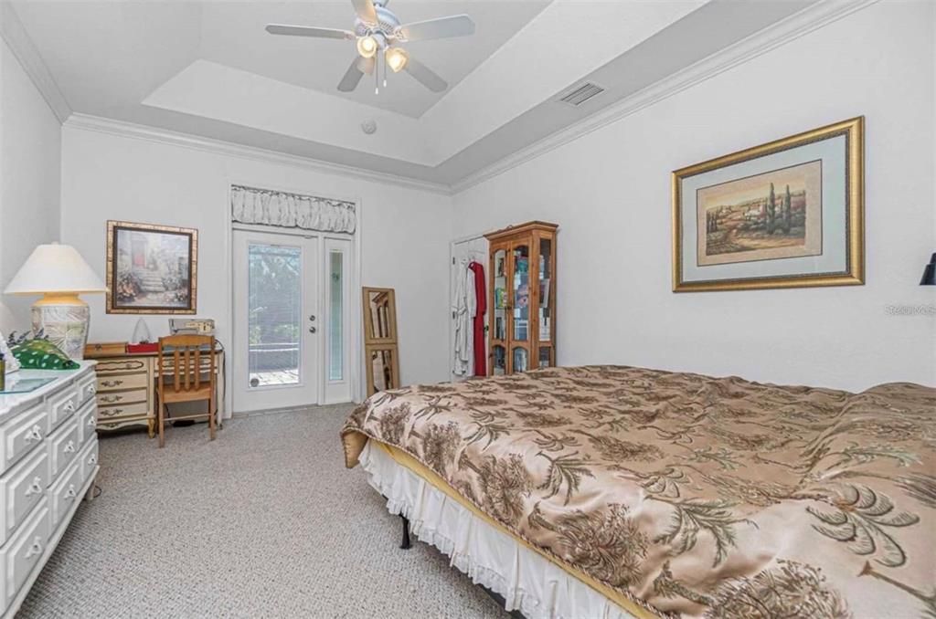 В аренду: $3,000 (3 спален, 2 ванн, 1766 Квадратных фут)