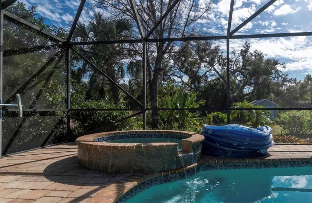 В аренду: $3,000 (3 спален, 2 ванн, 1766 Квадратных фут)