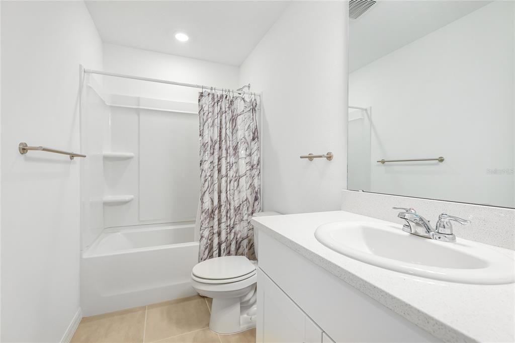 For Sale: $348,000 (3 beds, 2 baths, 1555 Square Feet)