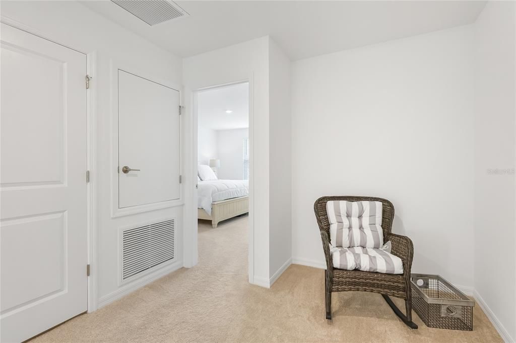 For Sale: $348,000 (3 beds, 2 baths, 1555 Square Feet)