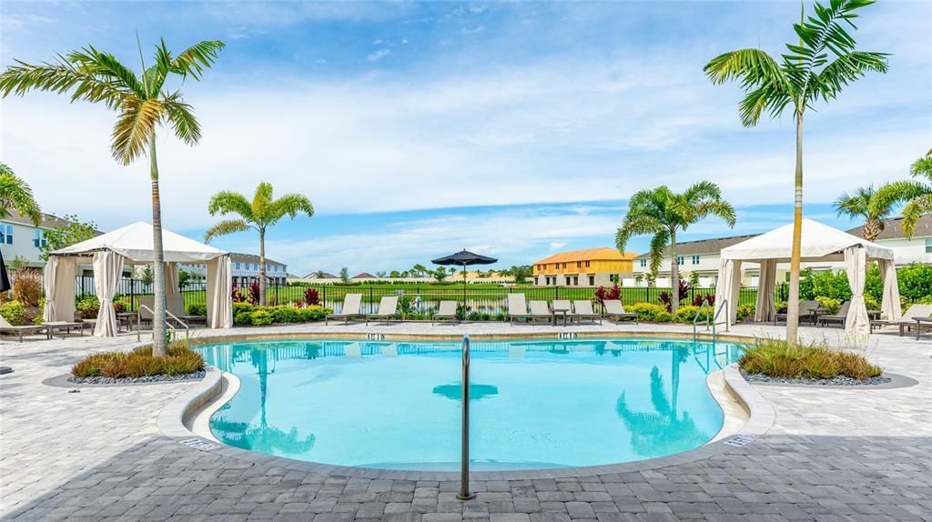 For Sale: $348,000 (3 beds, 2 baths, 1555 Square Feet)