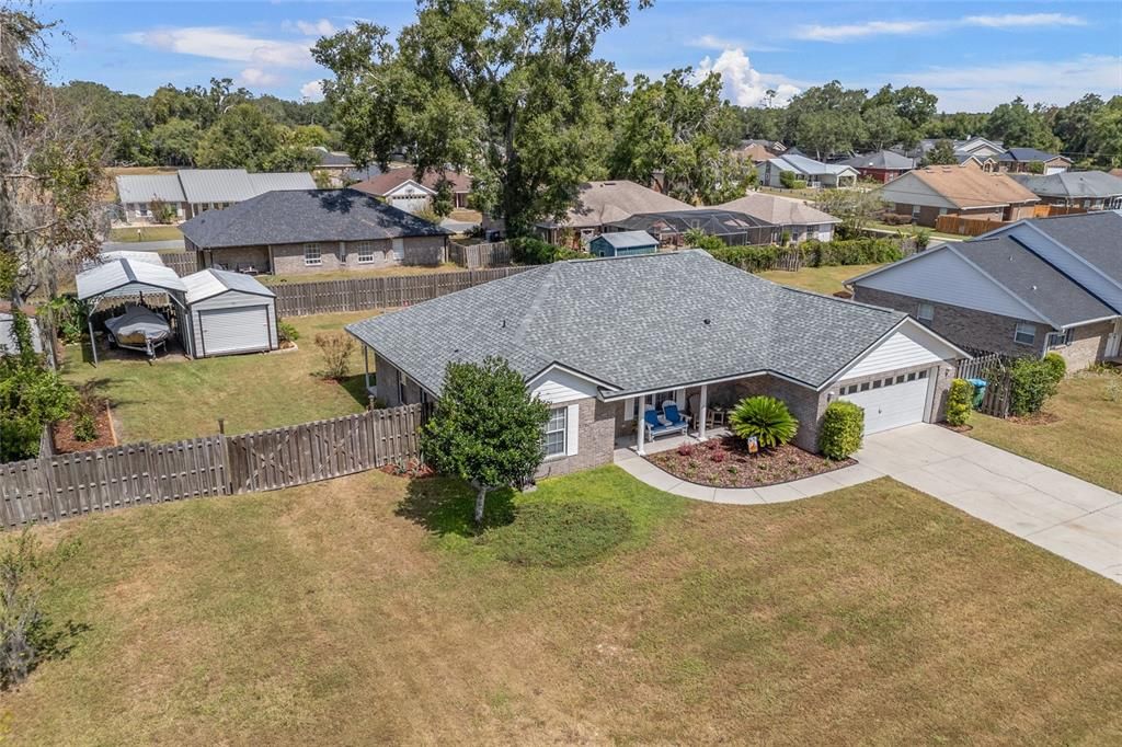 Active With Contract: $348,900 (3 beds, 2 baths, 1663 Square Feet)