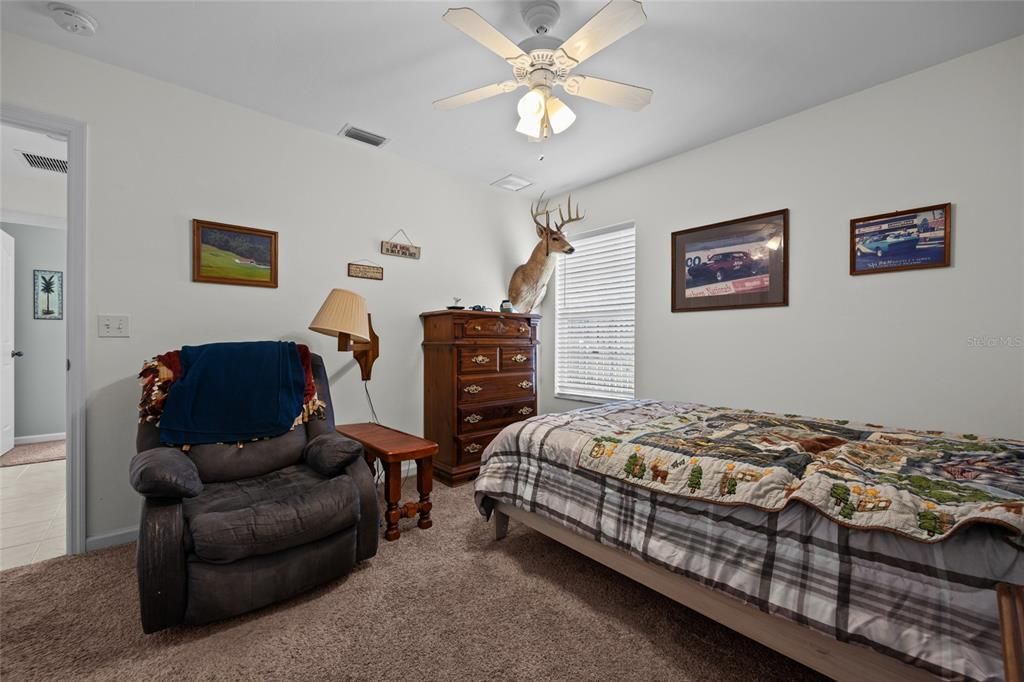 Active With Contract: $348,900 (3 beds, 2 baths, 1663 Square Feet)