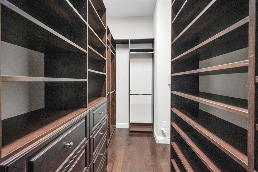 待售: $2,795,000 (6 贝兹, 7 浴室, 5965 平方英尺)