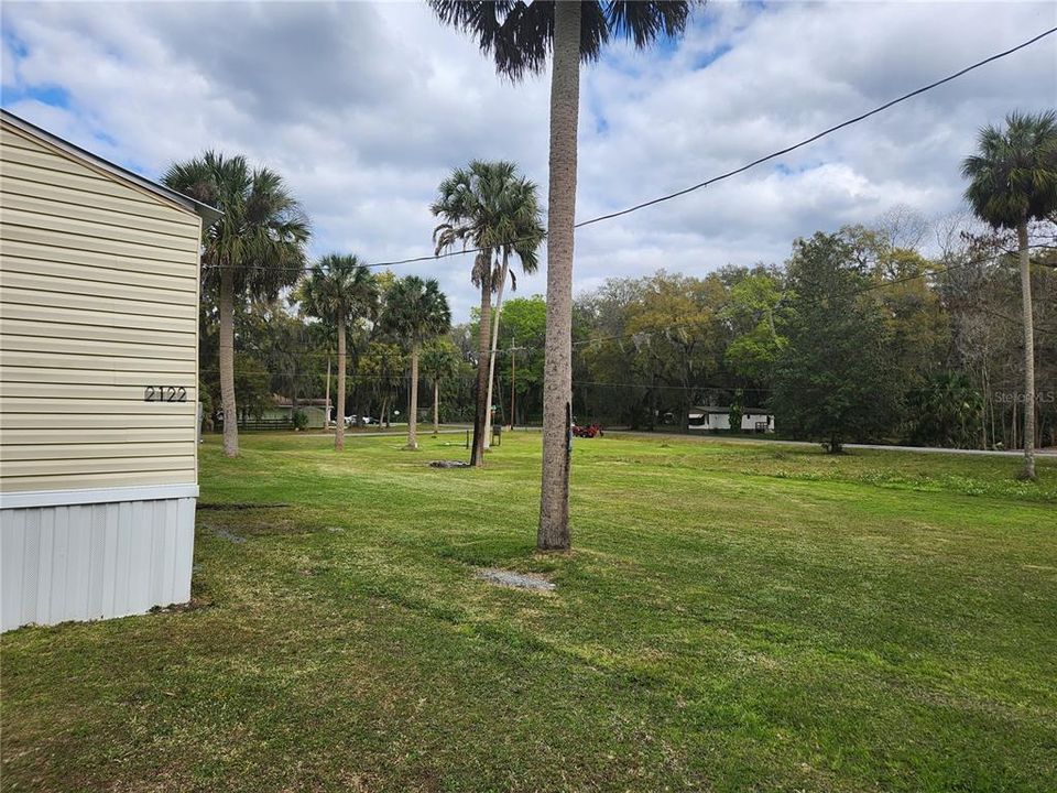 待售: $119,000 (2 贝兹, 1 浴室, 728 平方英尺)