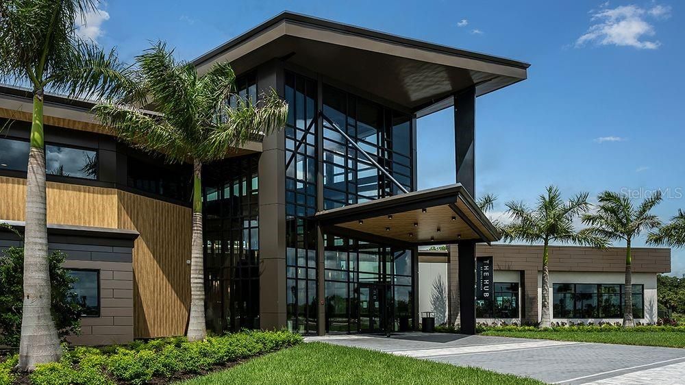 Active With Contract: $944,653 (3 beds, 3 baths, 2275 Square Feet)