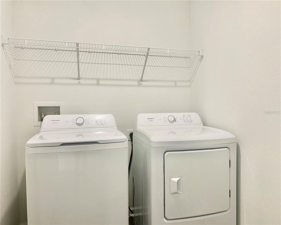 出租: $2,495 (4 贝兹, 3 浴室, 2202 平方英尺)