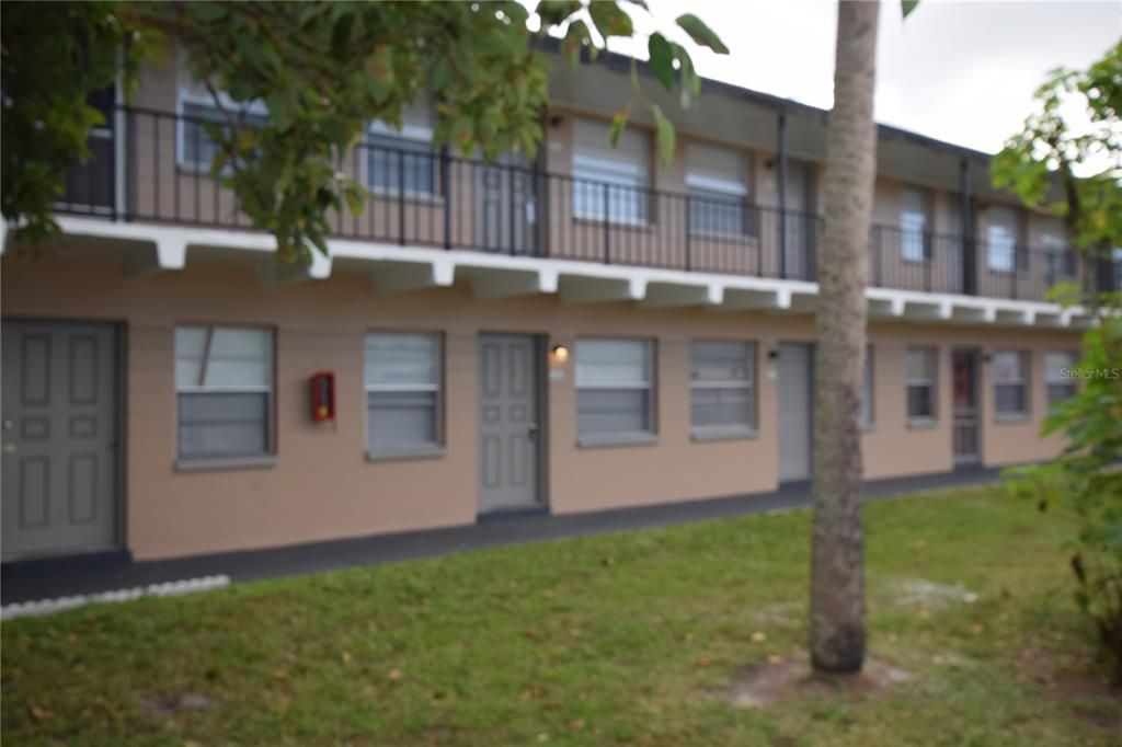 В аренду: $800 (1 спален, 1 ванн, 444 Квадратных фут)