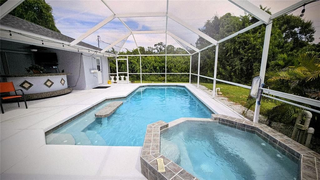 For Rent: $4,500 (3 beds, 3 baths, 2041 Square Feet)