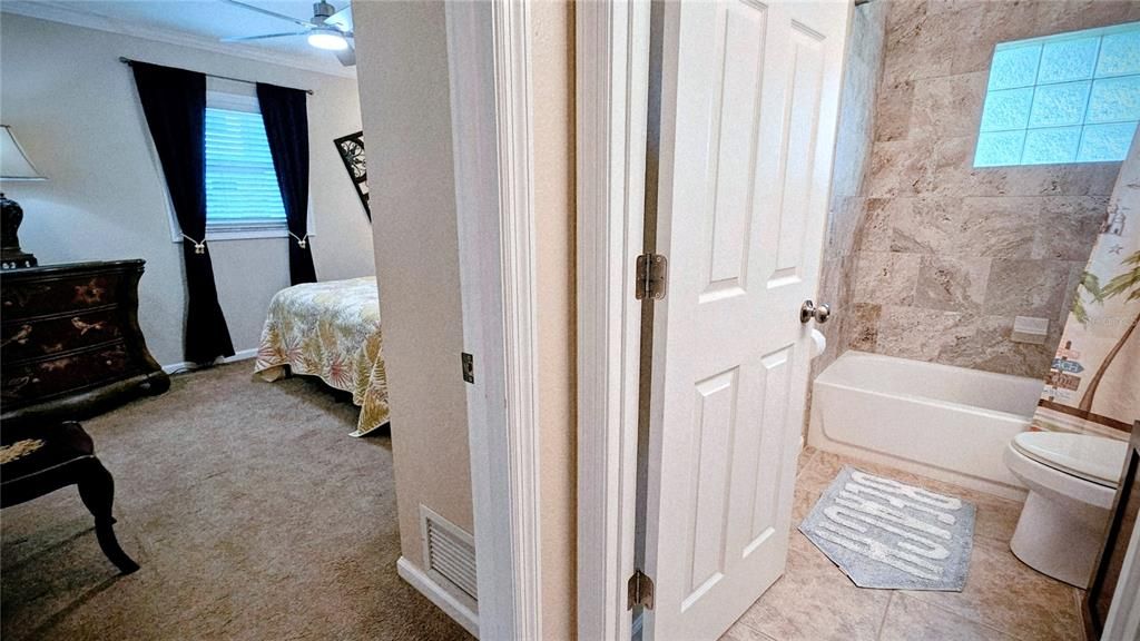 For Rent: $4,500 (3 beds, 3 baths, 2041 Square Feet)